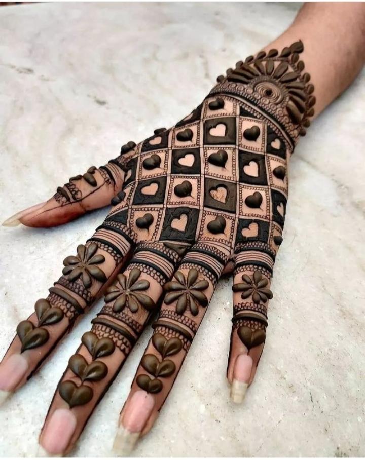 100+ Simple Mehndi Designs For Left Hand | Front+Back Side Photos-suu.vn